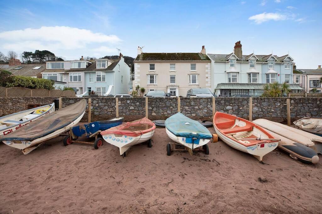 Beach Front Flat Shaldon With Parking Exterior photo